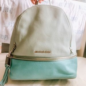 ❌❌❌SOLD❌❌❌Michael Kors backpack